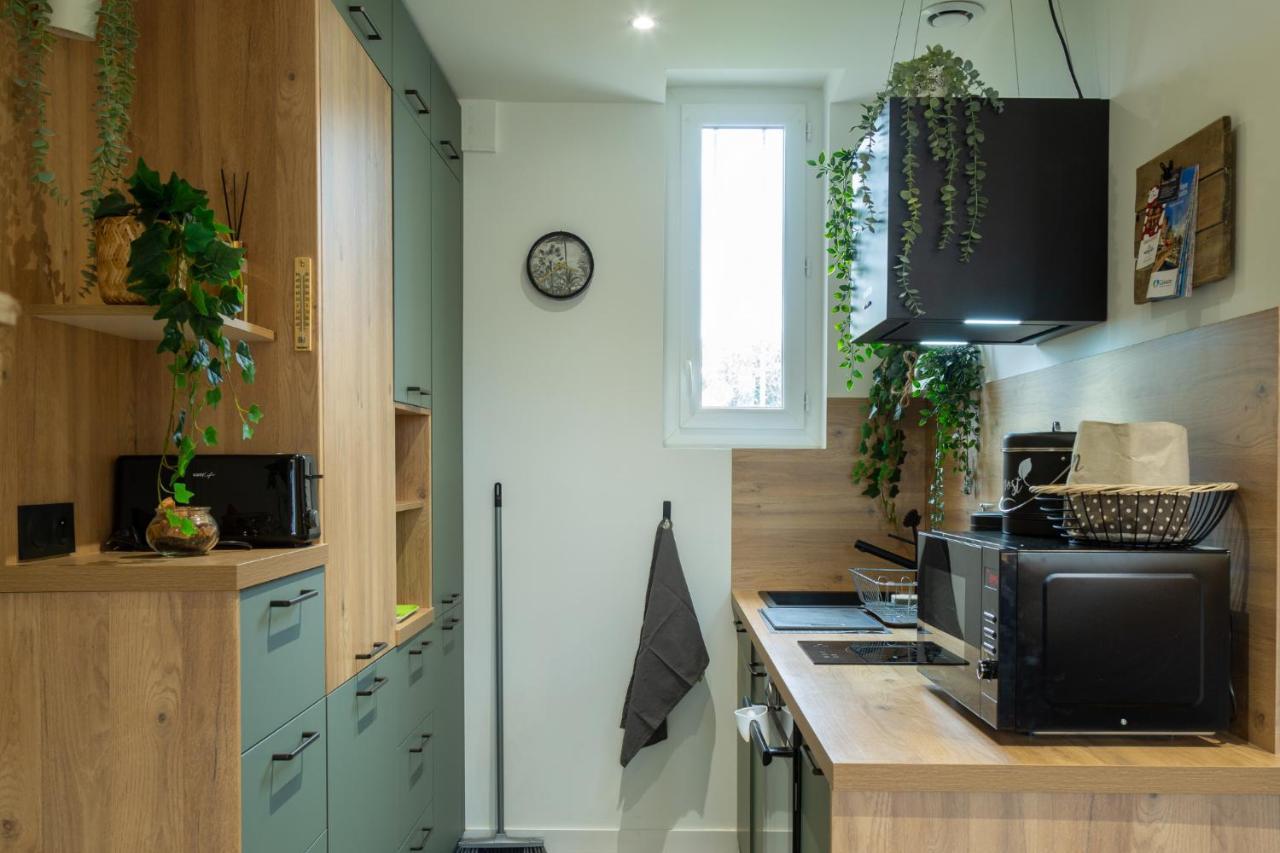 Suite Jungle - Jardin, Netflix Et Parking - Le Manoir Aux Pommes Orbec Экстерьер фото